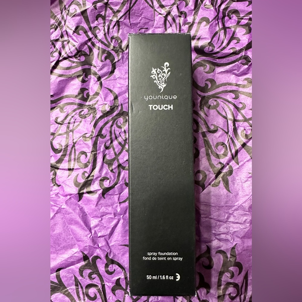 Younique spray foundation TULLE